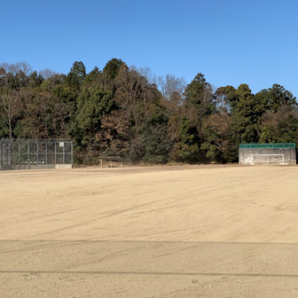 古瀬間運動広場